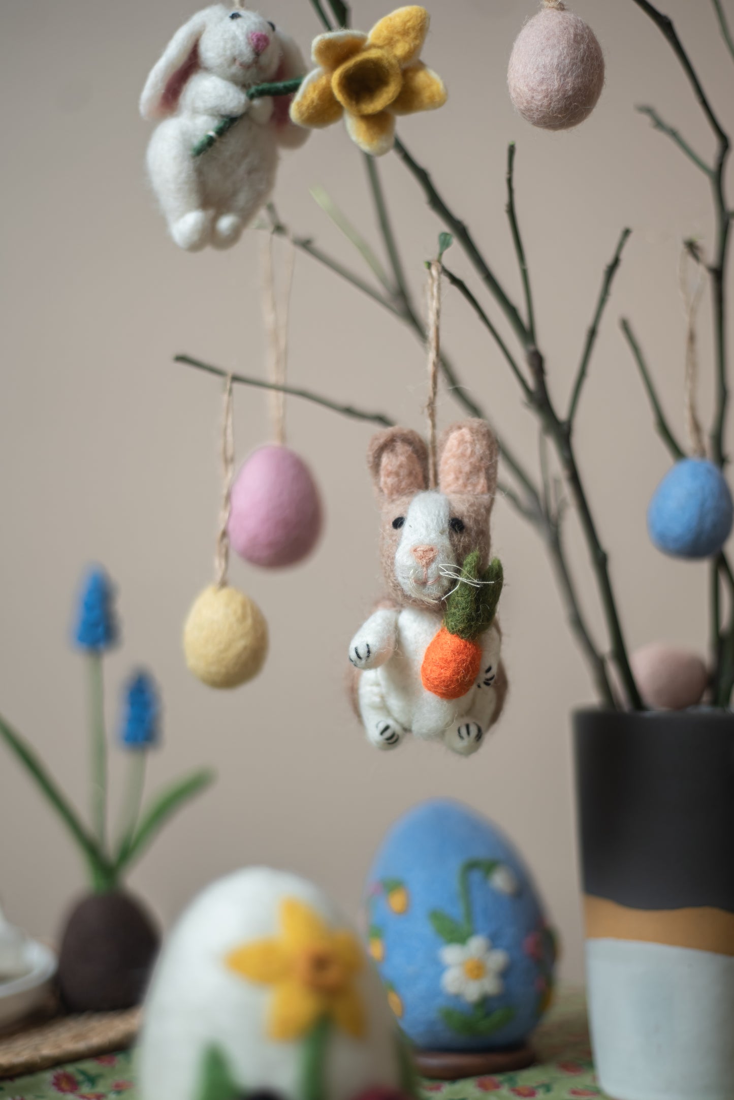 Bunny ornament with Radish