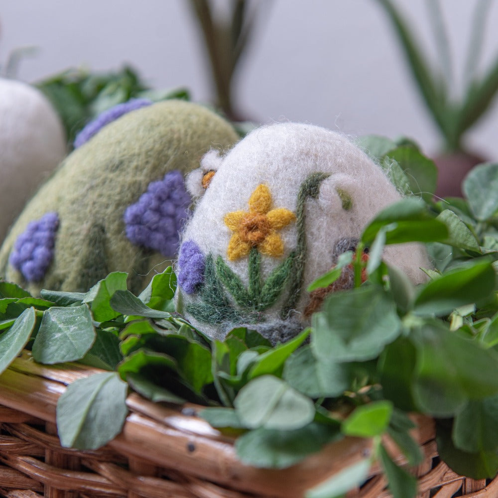 Artisan Easter Egg Vase with Flower