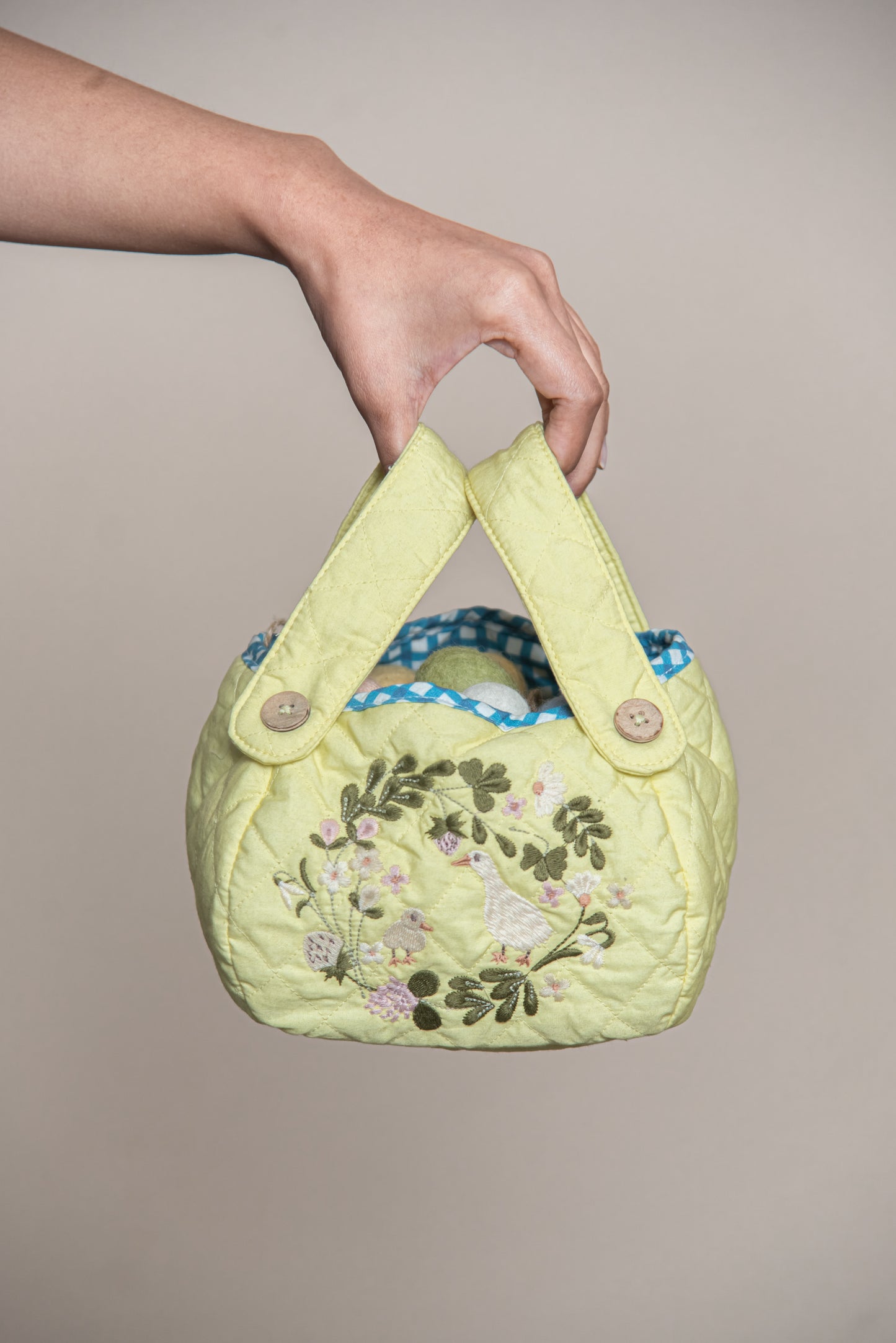 Easter basket - Lemon Meringue