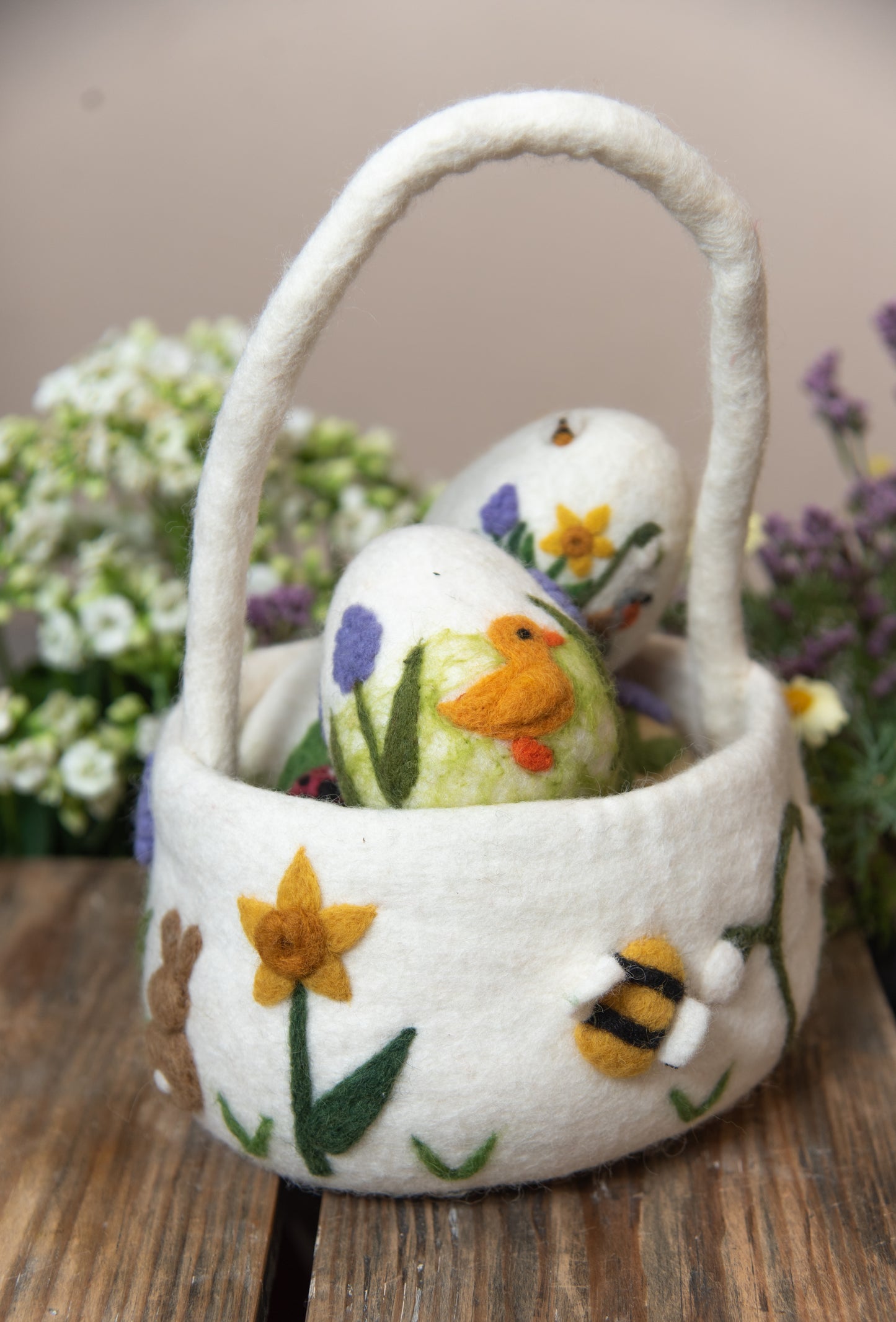 Felt Easter Basket - White