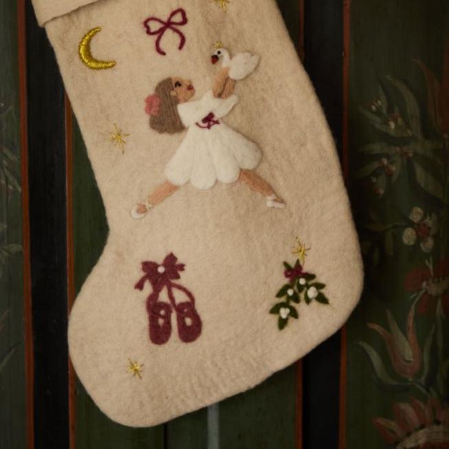 Odette 1 Stocking - Cream White