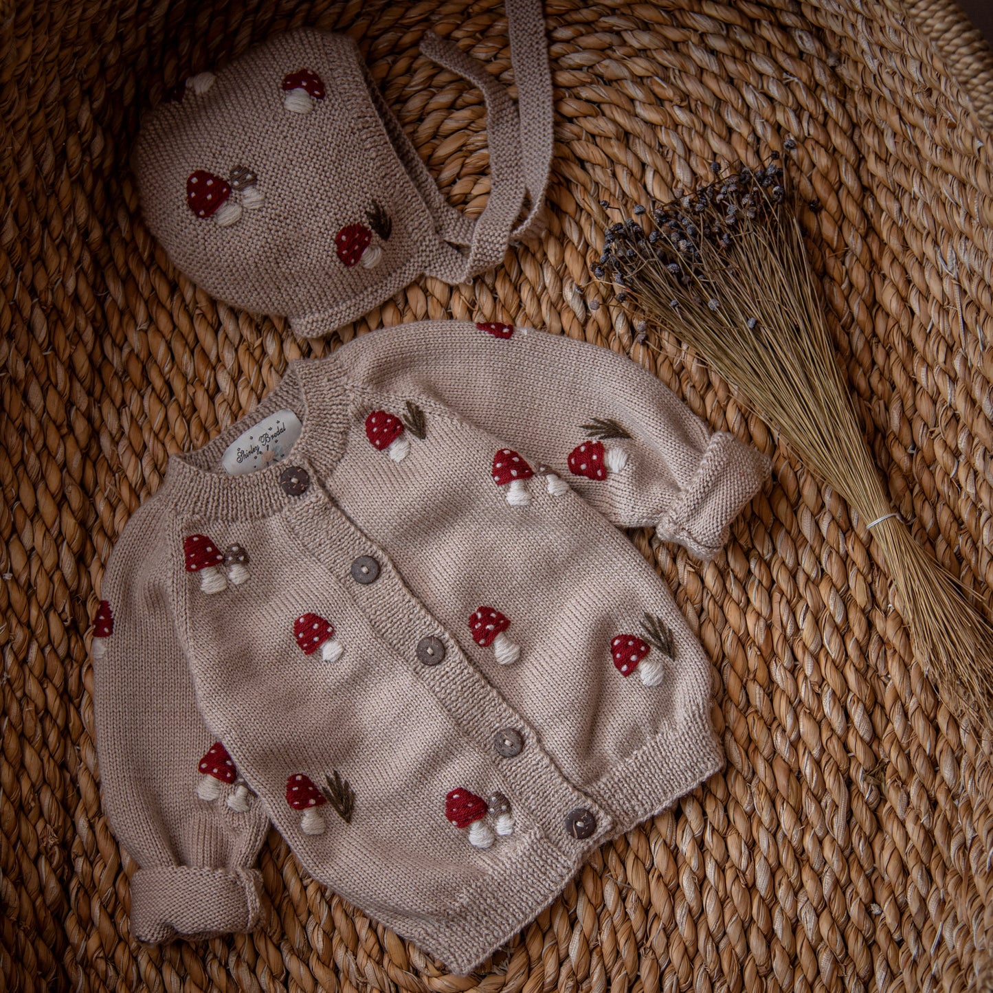 Mushroom bonnet Oats