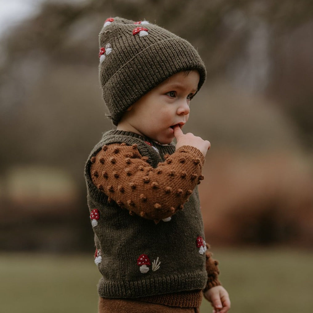 Mushroom beanie Pine